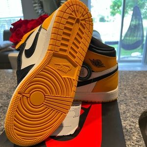 Jordan 1 womens size 4.5y. Straight from StockX